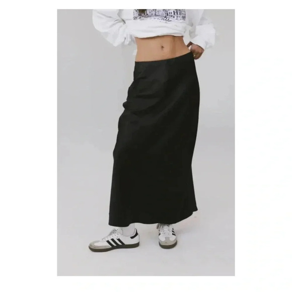 VINTAGE - Adjustable Drawstring Y2K Black Skirt - Picture 1 of 7